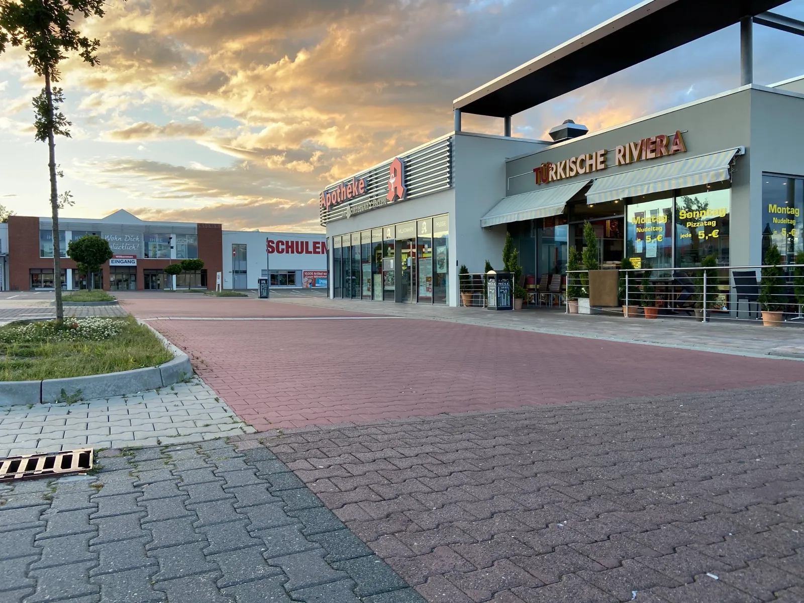 Beratungsgespräch in der Apotheke im Nordharz Center